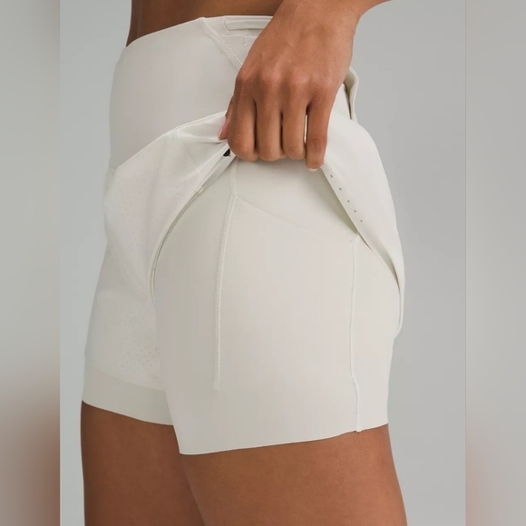 Lululemon Nulux Road To Trail HR Short 4" AIR-SENSE PERFORATION BONE/BONE Size 0 - Picture 5 of 10